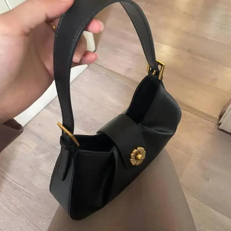 Retro Floral Handbag Women Leather Wrinkled Crescent Underarm Ladies Fashion Minimalist Commute Versatile Baguette Bag 2025