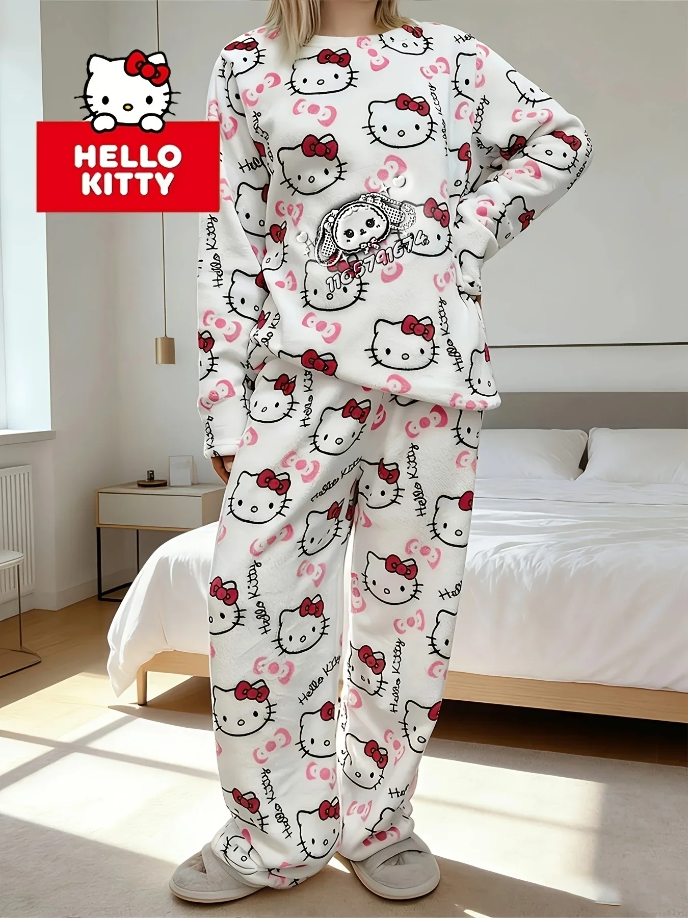 26/27 New Hello Kitty Cartoon Print Flannel Pajama Set Soft Warm Winter Unisex Loungewear FamilyMatching