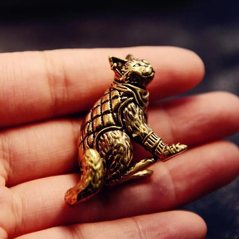 Mini One-Eyed Cat Figurines Brass Funny Sculpture Collectible For Home Bedroom Living Room Table Shelf Office Decor
