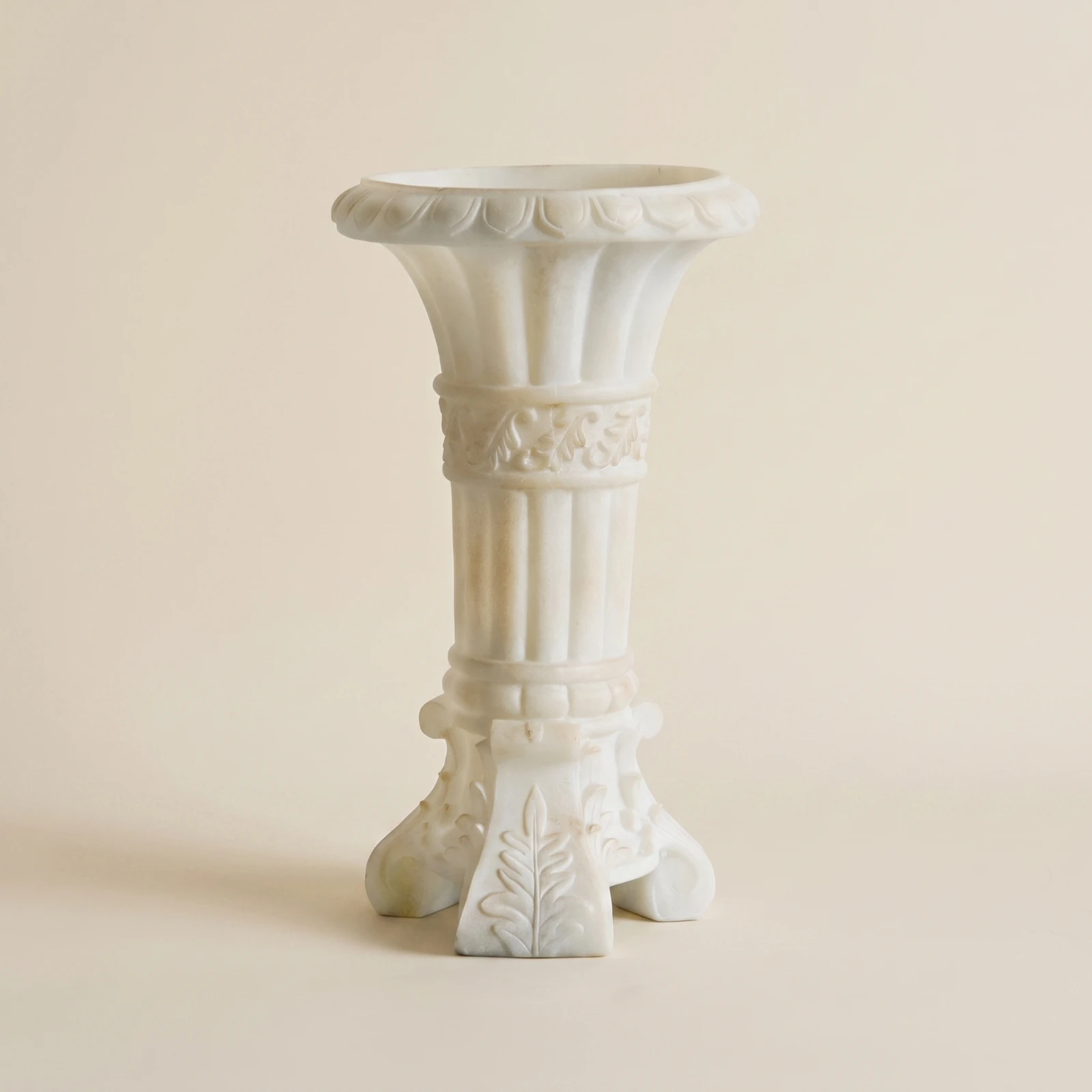 Sculpted Vase with Leaf Relief Classical Column Vase Flower Holder Carved Tall for Living Room, Entryway
