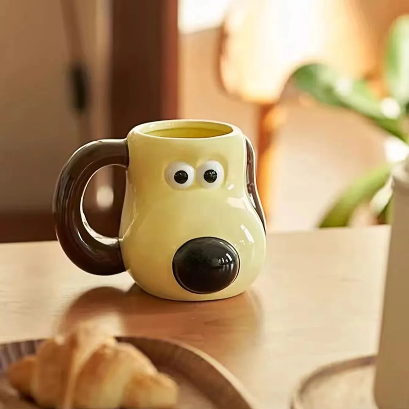 A 520ml large capacity paw dog ceramic mug cartoon creative coffee cup office drinking cup household cup suitable for children\'s