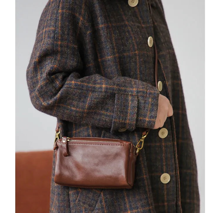 PNDME Vintage handgefertigte Damen-Umhängetasche aus pflanzlich gegerbtem Rindsleder für Outdoor-Reisen, weiche Damen-Umhängetasche aus echtem Leder – Detail 11