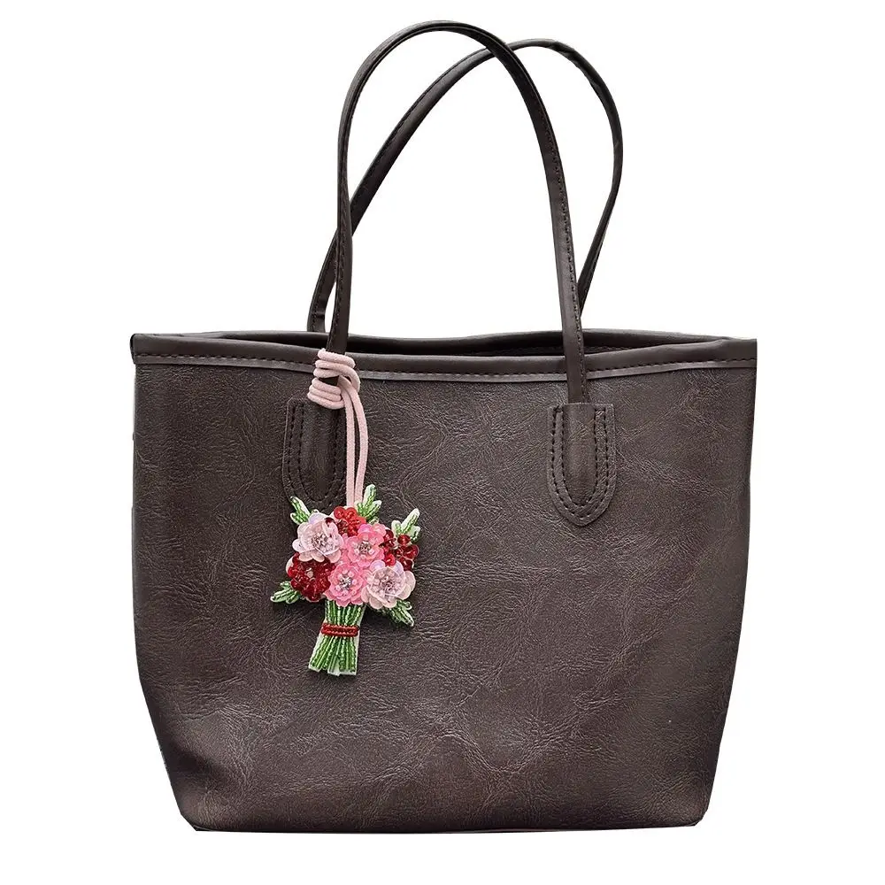 

Trendy DIY Rhinestone Flower Pendant 3D Exquisite Floral Lanyard Fashion Geometric Bouquet Pendant Bag Ornament