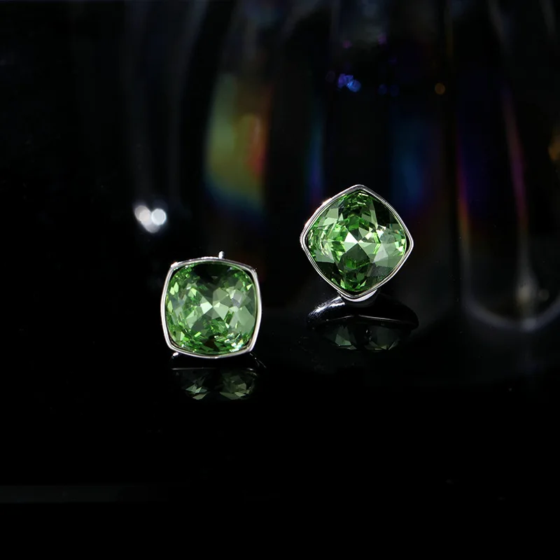 

Super shiny colorful square light luxury crystal earrings, women's InS-style niche design s925 silver needle earrings