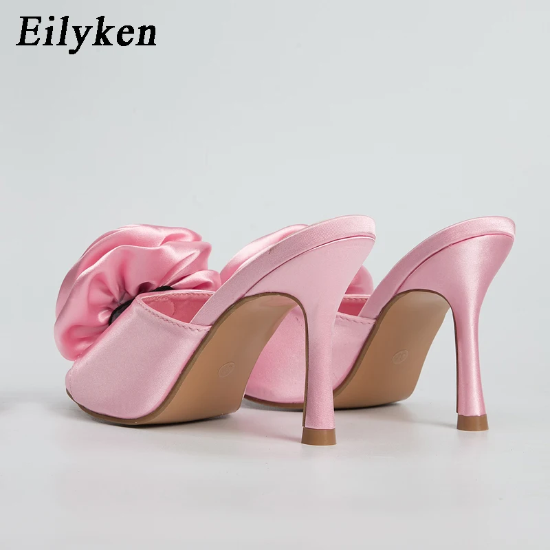 Eilyken nowy styl satynowe kwiaty damskie kapcie 2024 projekt muลy slajdy buty damskie szpilki Stiletto letnie klapki