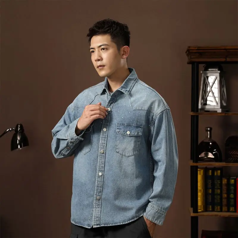 موضة التلبيب الجينز سترة متعددة جيوب معطف الرجال خمر عمال قمصان الدنيم ملابس الربيع عالية الجودة للذكور السببية
