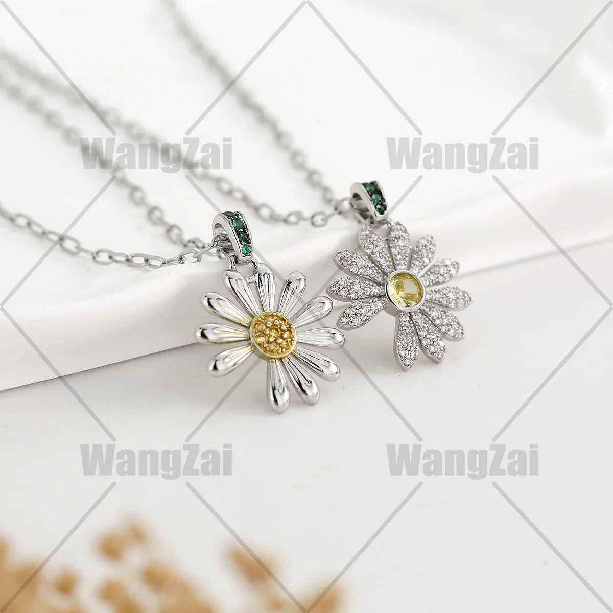 

Новое мужское ожерелье G Korean Star D Same Limited с маленькой морщинистой хризантемой и бриллиантами в европейском и американском стиле, простое универсальное ожерелье