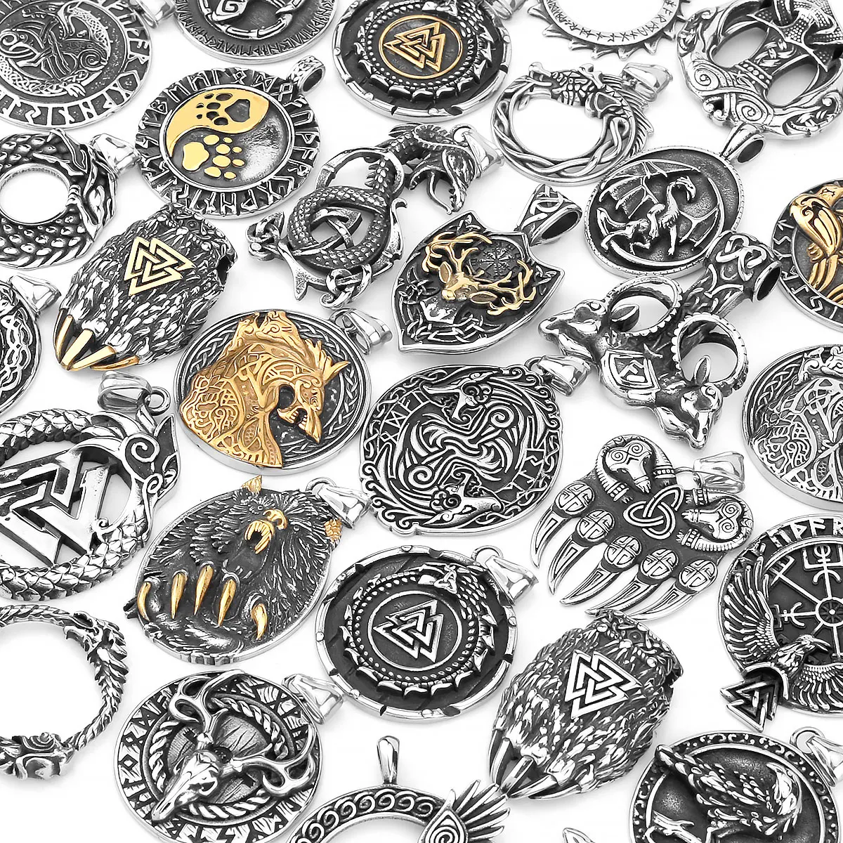 Stainless Steel Dragon Punk Necklace Amulet Celtic Three Sheep Bear Snake Totem Viking Pendant Men\'s Charm Necklace Jewelry Gift