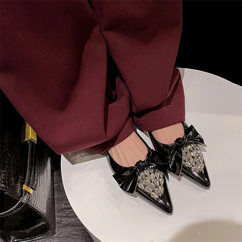 Butterfly Knot Pointed Toe Women Shoes Fashion Crystal Low Heels Zapatos Mujer Slip On Cozy Sapato Feminino Spring Autumn New