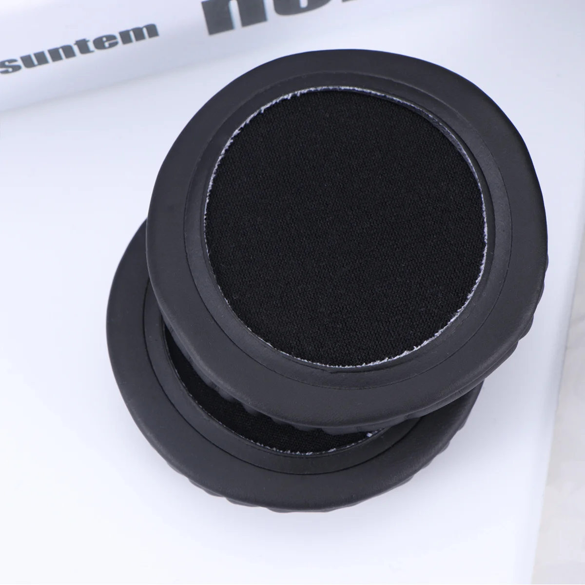 

Replacement Headphone Ear Pads Black Durable PU Soft Cushions for K518 K518dj K518le Mdr- Headsets Stereo Music