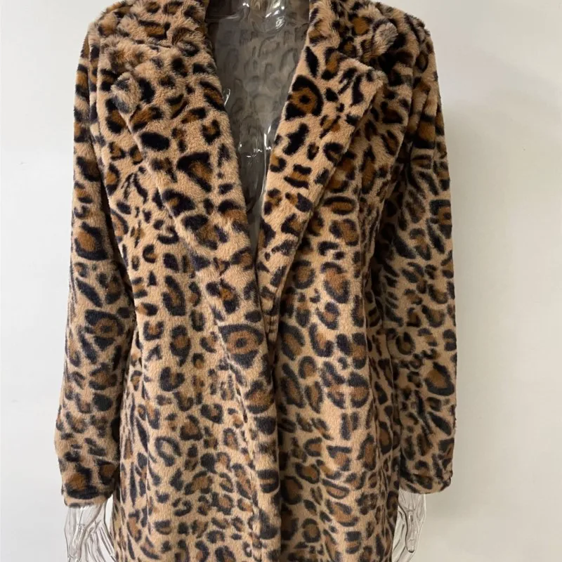 سترة Winterjas Voor Dames الشتوية بطبعة الفهد سترة دافئة بأكمام طويلة وطية صدر السترة معطف فرو عصري متعدد الاستخدامات Ropa Para Mujer