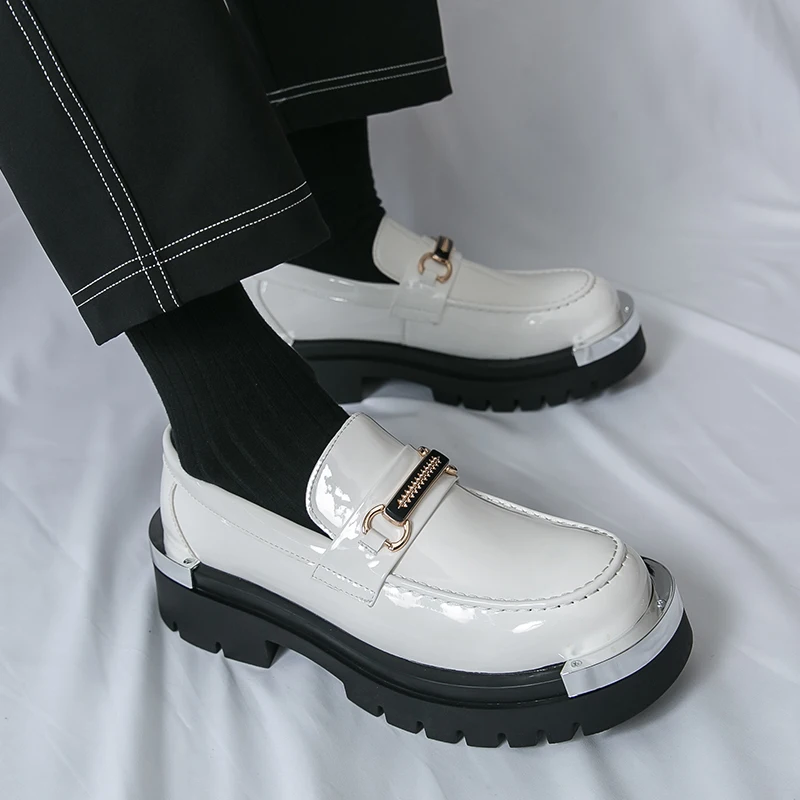 

New Men Business Loafers Black and White Casual Thick-soled Anti-slip Fashion Brand Shoes Social Shoes Sizes 38-46 Men Shoes