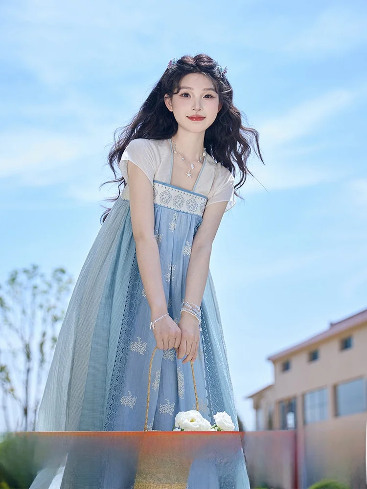 

Новинка: Оригинальный комплект женской одежды Ханьфу для летнего сезона – модный тренд, летний стиль, с открытыми плечами, длина до груди.