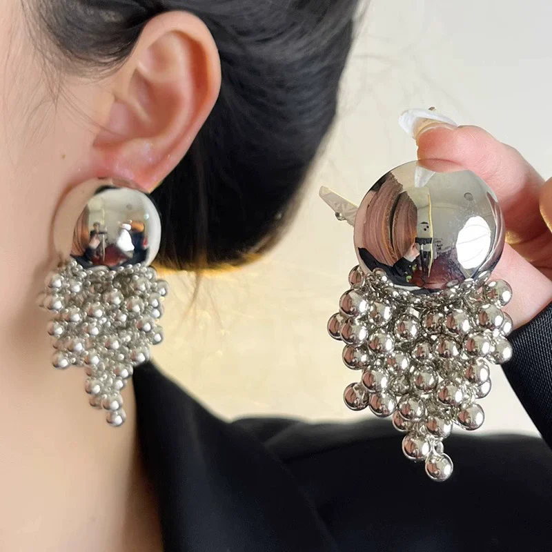 

Kshmir Vintage Metal Round Ball Beaded Tassels Earrings For Women Europe America Style Personality Party Jewelry Accessory