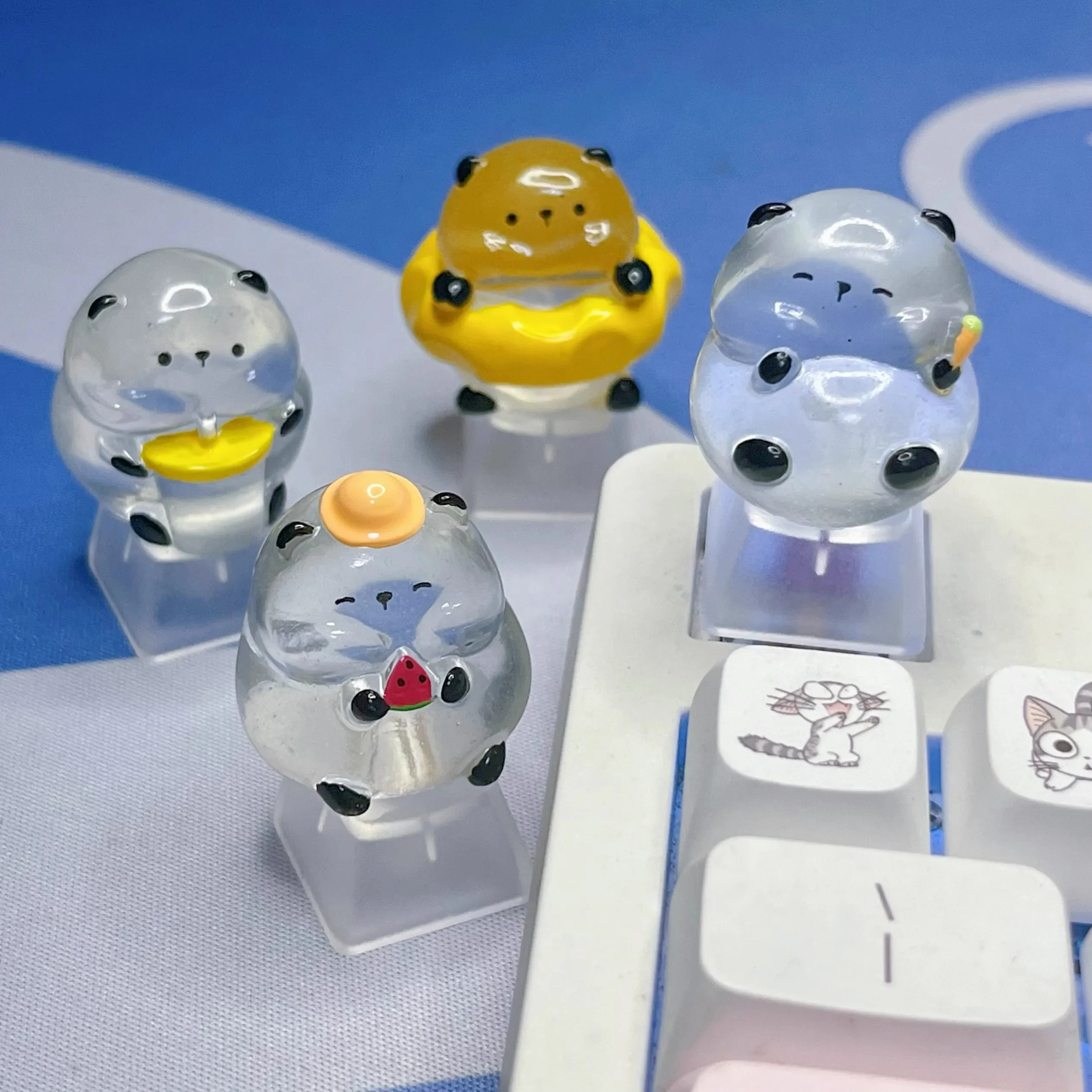 

Creative And Cute Luminous Transparent Panda Keycaps Cross Axis Mechanical Keyboard Decoration Buttons Gift Keycaps