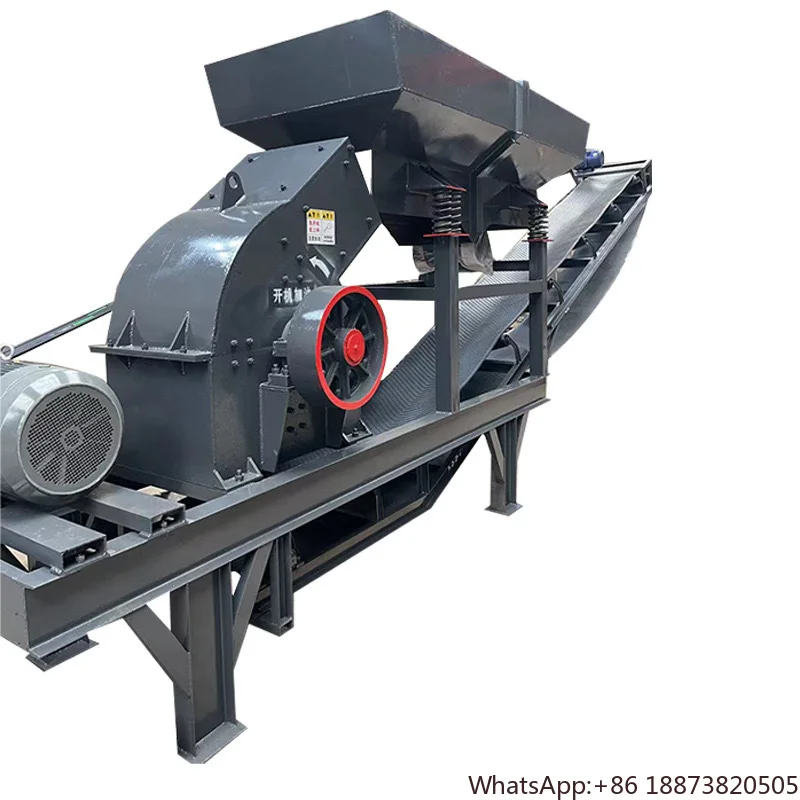 Mobile Portable Gold Stone Grinding Hammer Mill Crusher diesel hammer crusher with vibrating screen crushi