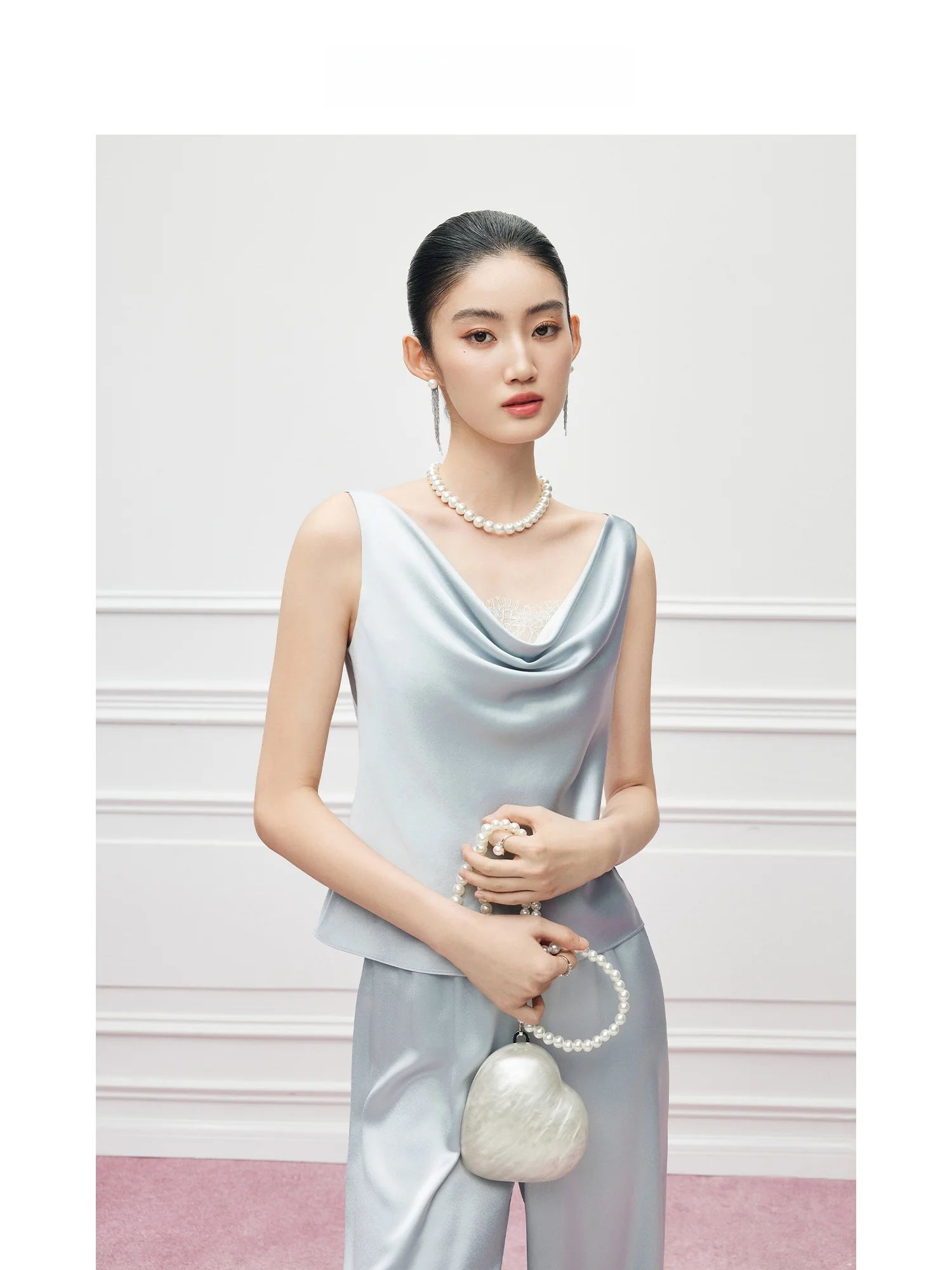 

MandyZhang Healing Lace Patchwork Swing Collar Acetate Vest Strap Women's Spring Design Sleeveless Top Elegant Style