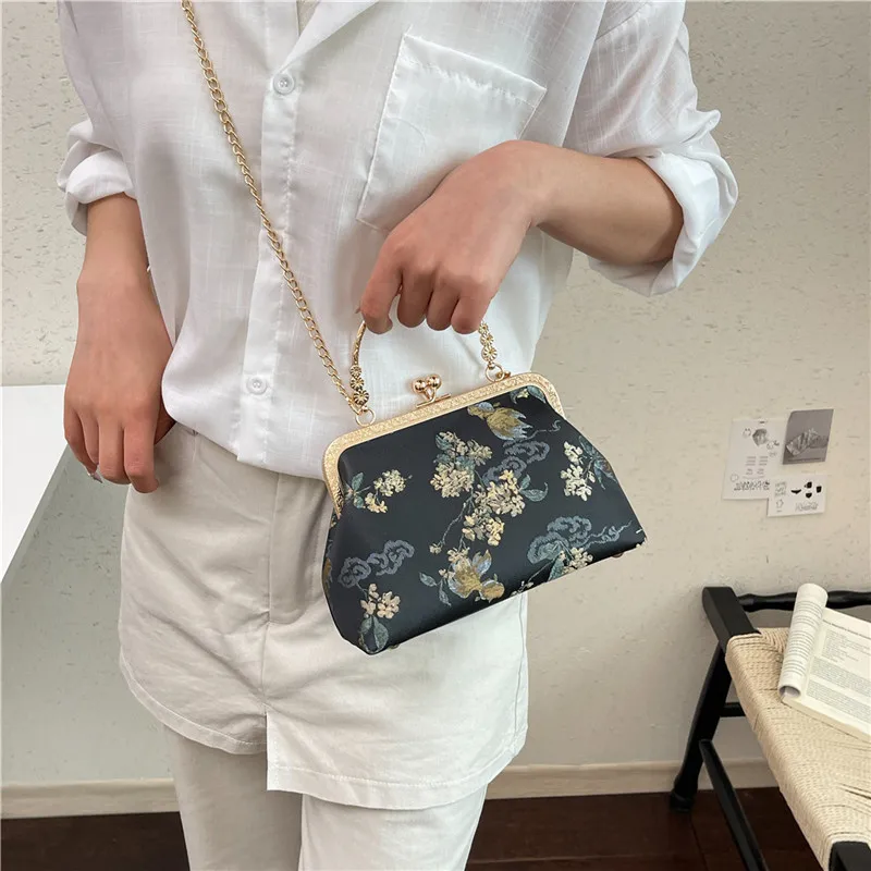 

Summer Fashion Youth Sweet Creative Design Floral Shoulder Bags for Women High Quality Versatile Simplicity Handheld Handbags