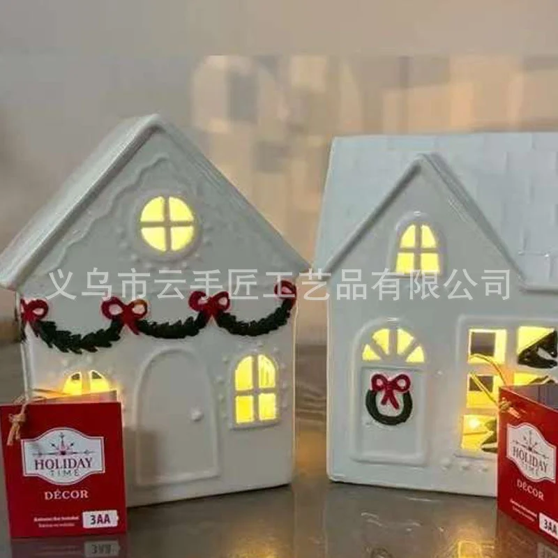 12x8x15cm LED Light Up Resin, Christmas House Ornament Illuminated Mini, Village Home Decor Xmas Tree, Gift Table Centerpiece