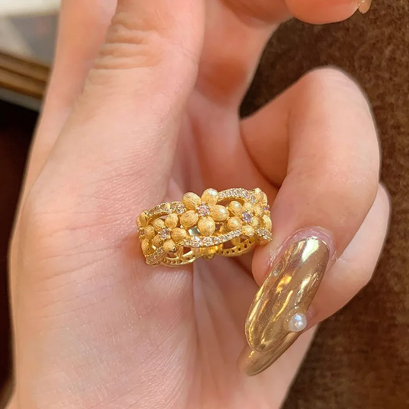 

Copper Gold-plated Classical Brushed Diamond Osmanthus Women's Open-end Ring
