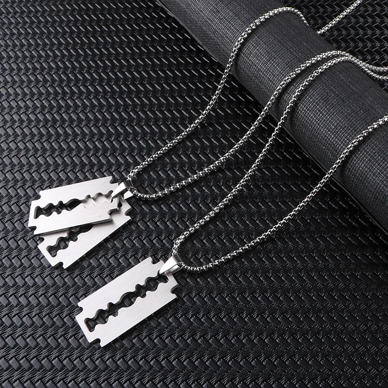 Fashion Razor Blade Pendant Necklace Punk Stainless Steel Hip Hop Knife Shaver Shape Sweater Chain Necklace Gift for Women Men