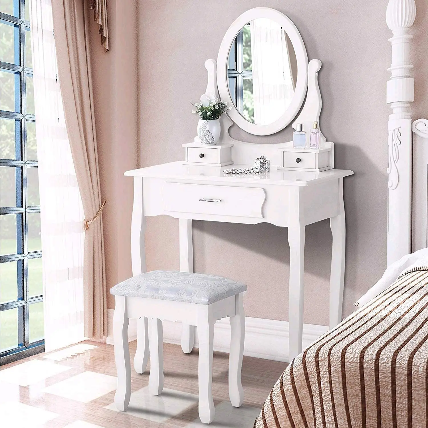 Vintage Luxurious Bedroom Dresser With Round Mirror Upholstered Stool Set Dressing Table with Mirror and 3 Drawers, White