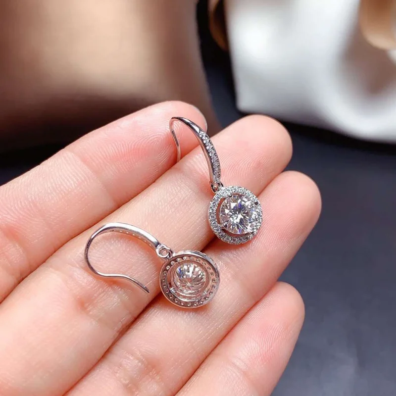 Hearts Eight Arrows PT950 Plated Imported Moissanite for Women New Earrings Jewelry