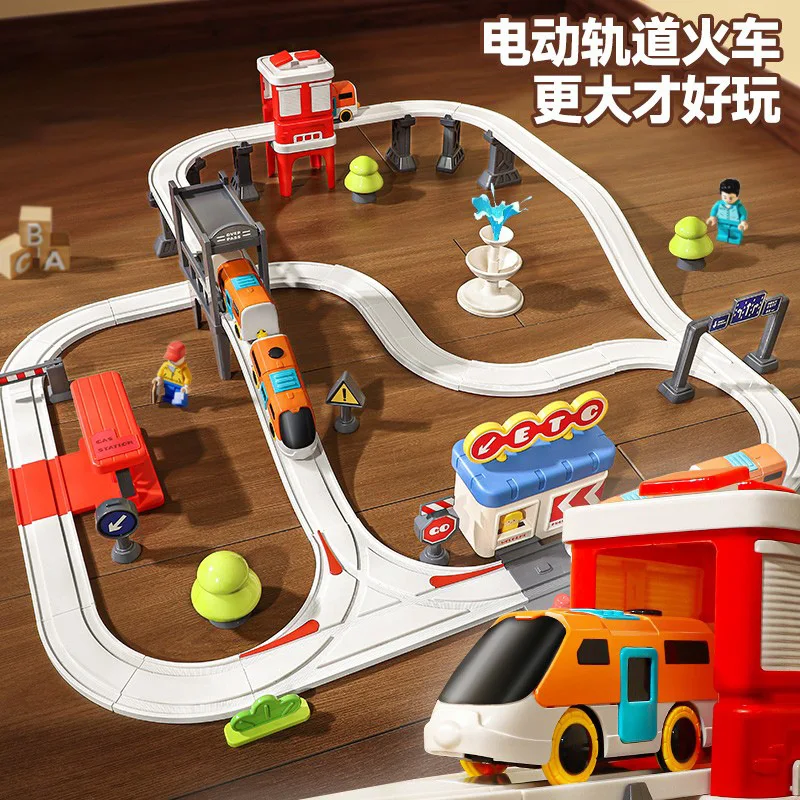 B438 Mini treno elettrico per bambini Pista impiombata Super grande Megacità/Foresta Overpass Car Adventure Puzzle Toy Box Confezionato