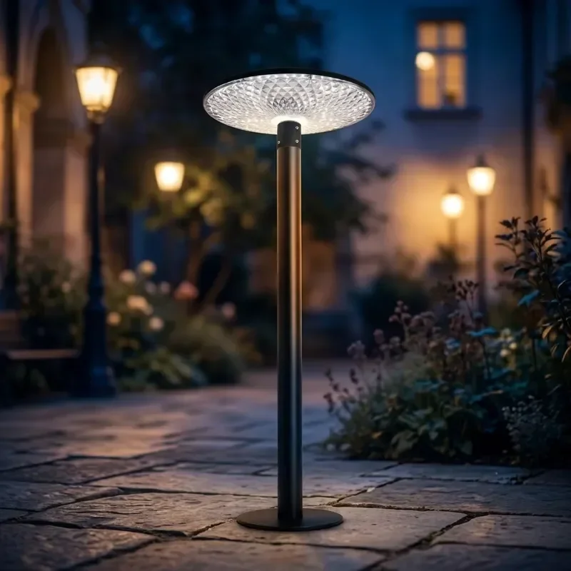 Integrated 20W Solar Garden Lights with Aluminum Housing IP65 Rated Small Lamp Sizes for Gardens