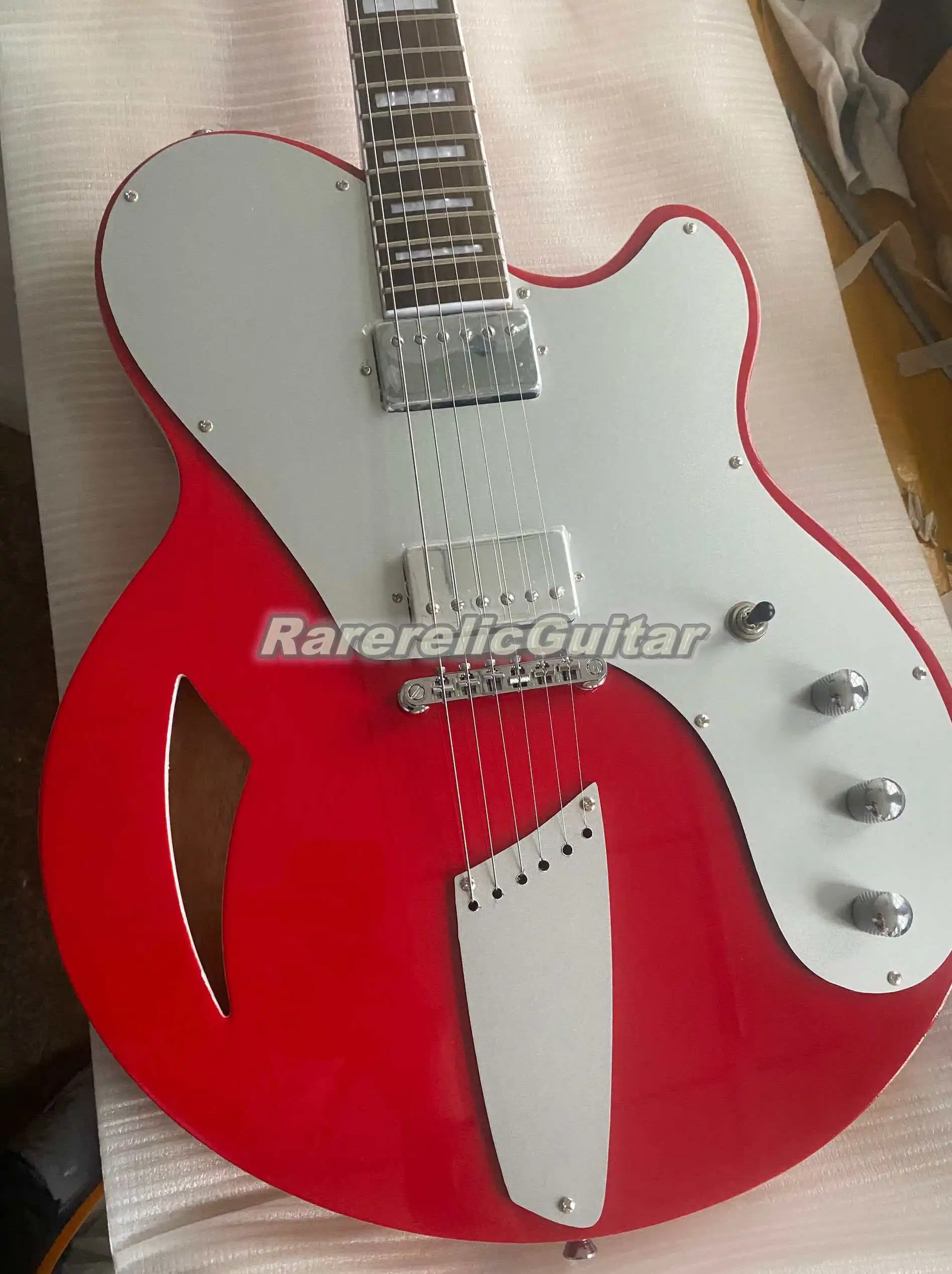 Ave Josh Homme Queens of Stone Red Jazz Electric Guitar Motor Semi Hollow Body Grover Imperial Tuners Aluminum Pickgaurd