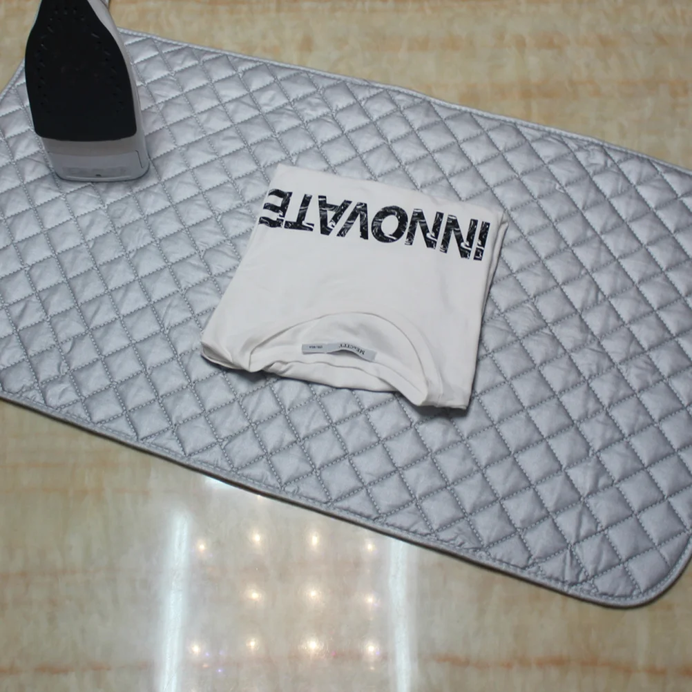 

1Pcs Heat Resistant Ironing Mat Double Sided No Square Imprint Safe for Thin Clothes Iron Board Cover Laundry Pad