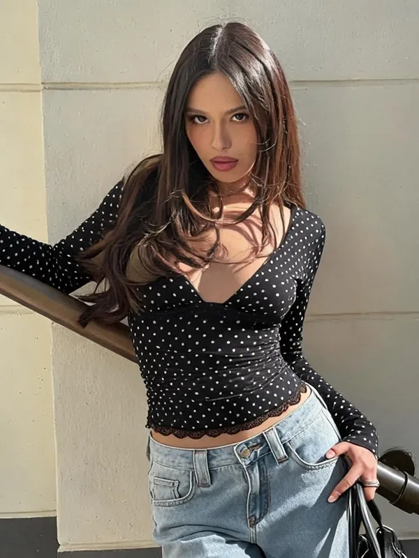 Women Black V-Neck Polka Dot T-shirt Y2K Gyaru Long Sleeve T-Shirt Korean style Elegant Vintage Slim Fit Tee Top for Women 2026