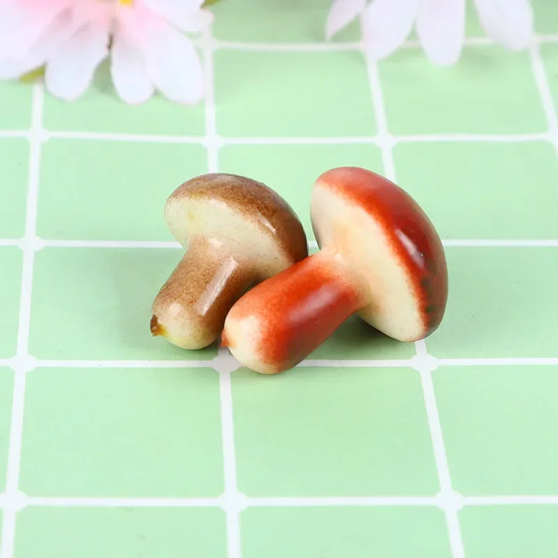 10Pcs/Lot 4cm Mini Fake Mushroom Simulation Fruit and Vegetable Bonsai Ornaments Home Holiday Decoration Photography Props