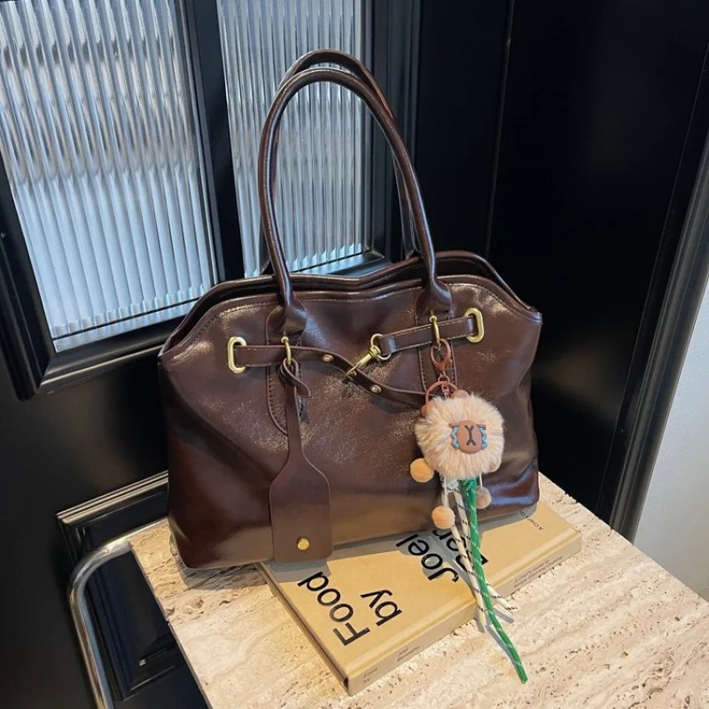 

Classic Elegant Women's Crossbody Bag, Leather Shoulder Handbag by Famous Designer, Luxury Brand Popular Fashion