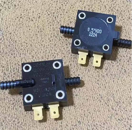 1 unids/lote PSF100A-0.5 interruptor de presión MUNICOMP PSF100A