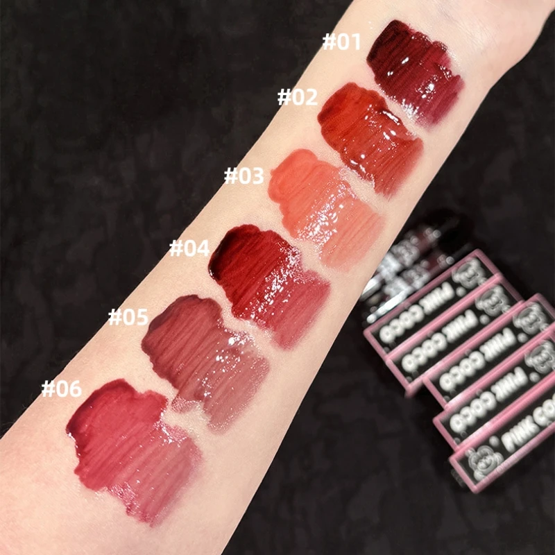 Czarny czerwony szklany błyszczyk do ust Cute Bear Crystal Jelly Mirror Liquid Lipstick Nawilżająca, nie blaknąca, nieprzywierająca pomadka do ust