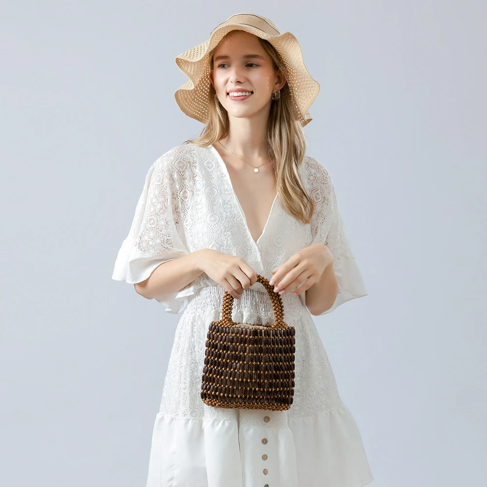 Summer Casual Beach Handbag Handmade Wooden Bead Bucket Bag Vintage Hollow Out Tote Bags Designer Fashion Women Wristbands Bag