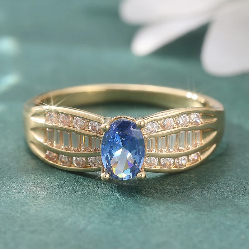 Schillernder, mit weißen und blauen CZ-Steinen besetzter Damenring, glänzende goldene Farbe, geometrisch, für den täglichen Gebrauch, Party-Schmuck, Jubiläumsgeschenk – Detail 2