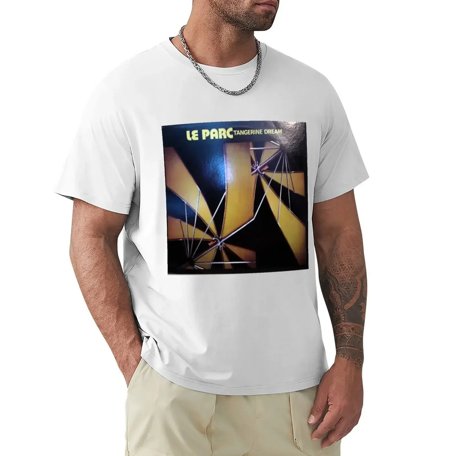 Vintage Men T Shirt… - image