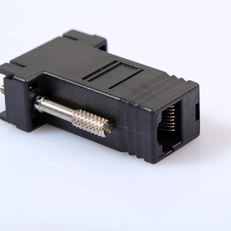 De VGA-to-RJ45 Adapter Extender Zendt Vga Signalen Met De Netwerkkabel, en De Vga-Te-Netwerk Kabel Extender Heeft 15 Pins