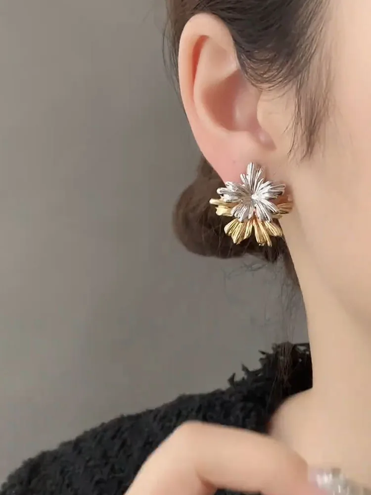 

Women's DualWear Elegant Retro Earrings Gold Silver Flower Design S925 Silver Needle Stud Earrings Fashion Accessories