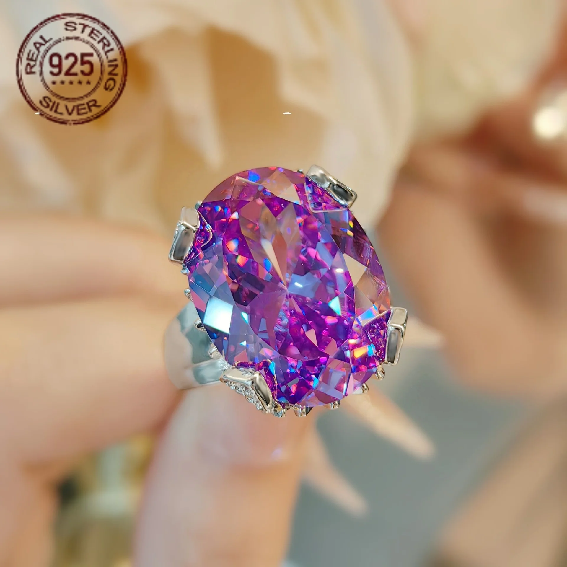 

Luxury 925 Sterling Silver Oval Cut Light Amethyst Statement Rings For Women Wedding Engagement White Gold Plated Fine Jewelry