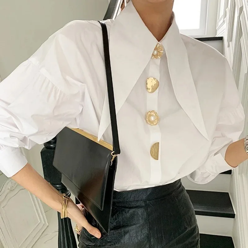 Witte Elegante Parel Vrouwen Shirts Koreaanse Scherpe Hoek Kraag Losse Lange Mouw Dames Blouse Y2k Mode Nieuwe Chic Vrouwelijke Tops