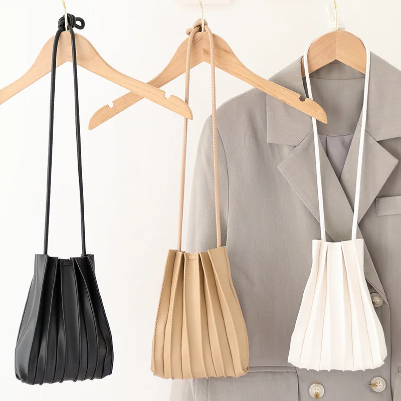 Korean Version Simple Pleated Mini Mobile Phone Bag Casual Soft Leather Cross Body Shoulder Messenger Bag