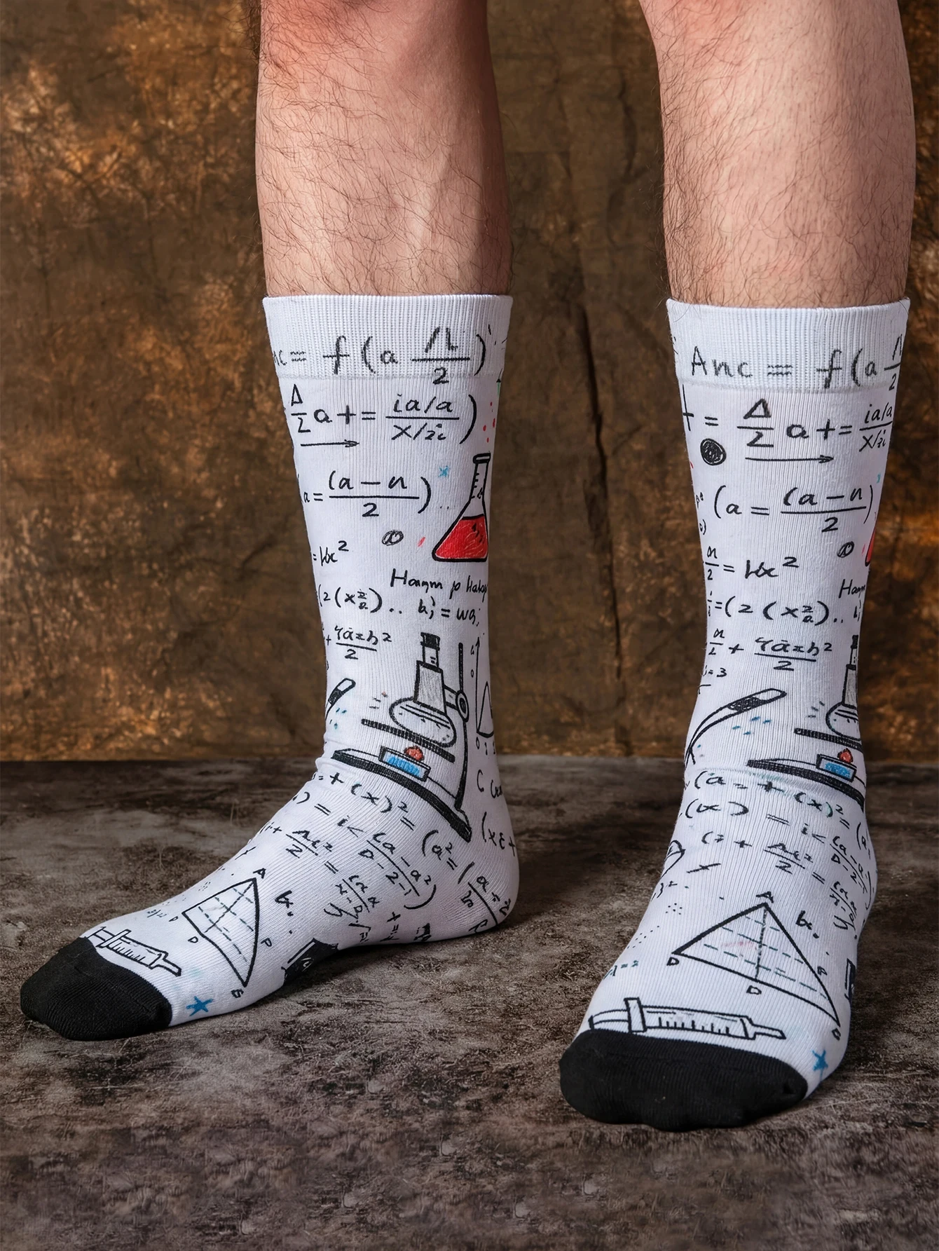 1 paire de chaussettes mi-mollet avec motifs graffiti tendance sur le thème des connaissances scientifiques, chaussettes mi-mollet pour hommes, originales et intéressantes, accessoire de mode estival