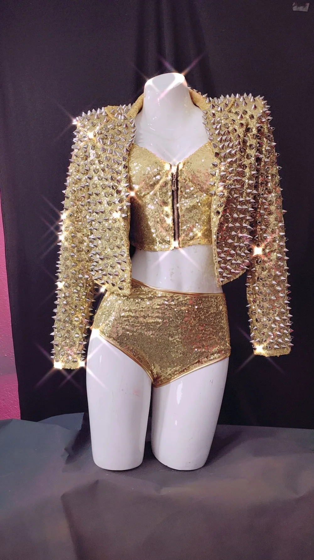 

2 Color Sparkly Rivets Sequins Jacket Bra Short Set Birthday Prom Outfit Women Singer Dancer Costume Bar Outfit Set