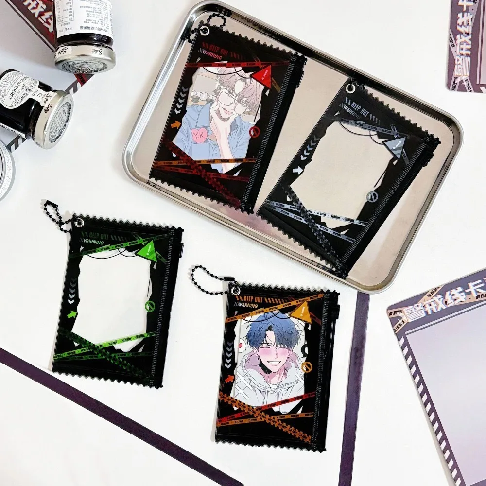 Etui na fotokarty z motywem mangi i anime, z ostrzeżeniem o stylu linii, ochronne etui na zdjęcia z łańcuszkiem, etui na naklejki ze zdjęciami.