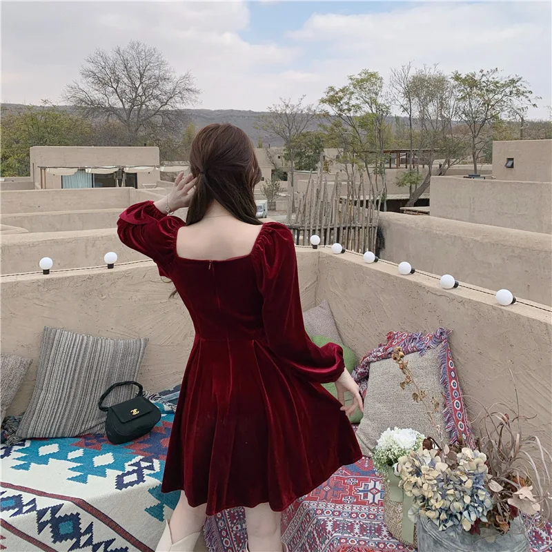 Autumn Winter Christmas Knee-Length Solid A-Line Dress Elegant New Year Square Neck Long-Sleeve Waist-Cinched Red Velvet Dress