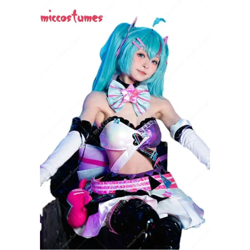 

Miccostumes Women Anime Cosplay Costume Tube Top and Skirt with Waist Bag and Hair Accessory