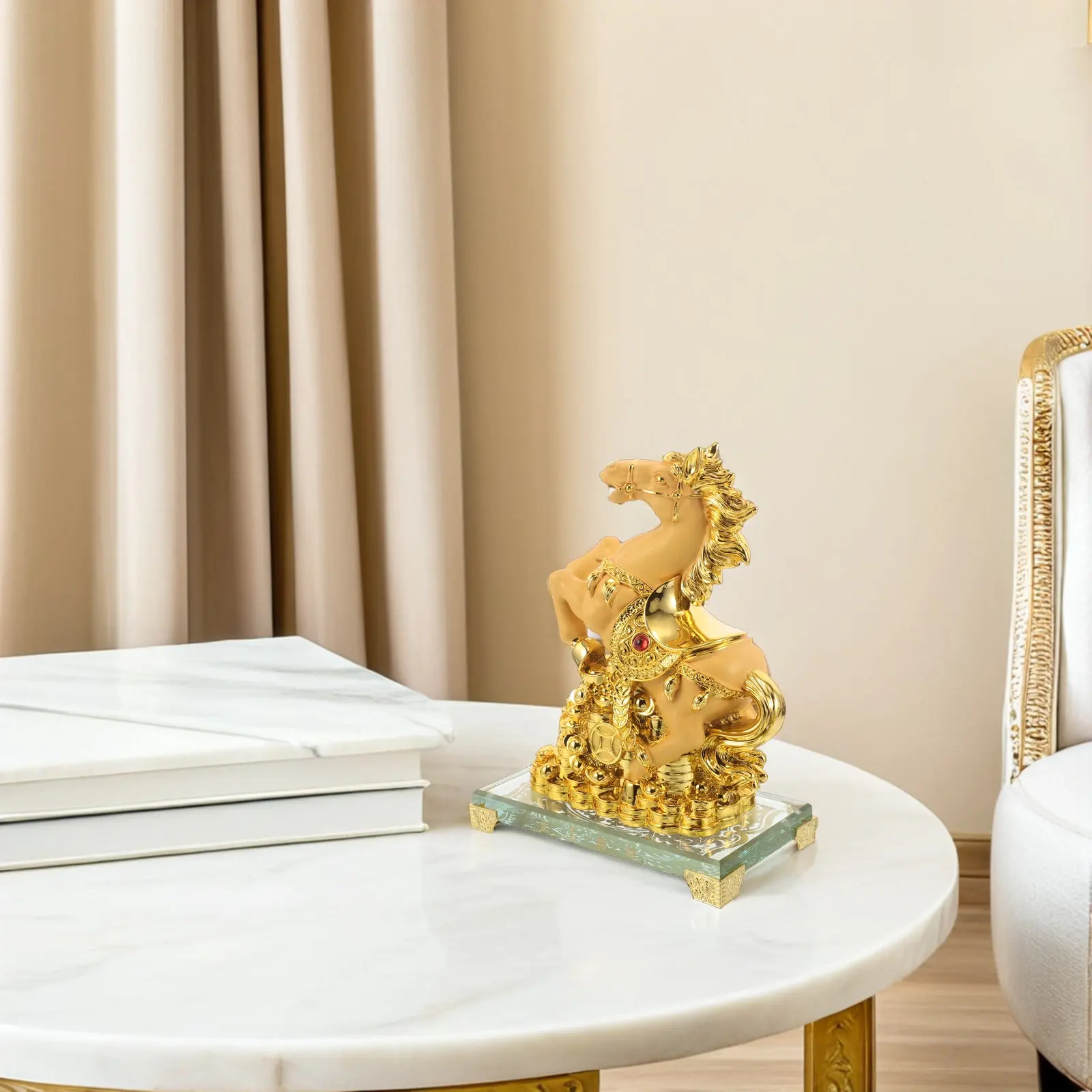 

Скульптура из смолы «Золотой конь» 8.65x5.89x3.54 дюйма: Компактная элегантность, приносящая богатство, украшение к Лунному Новому году для рабочего стола и гостиной